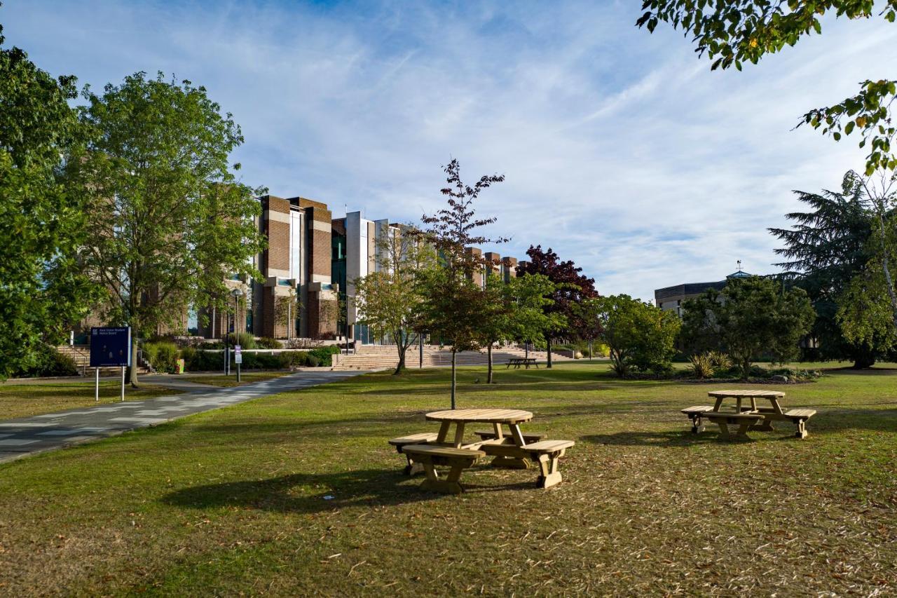 Keynes College Hotel Canterbury Exterior foto